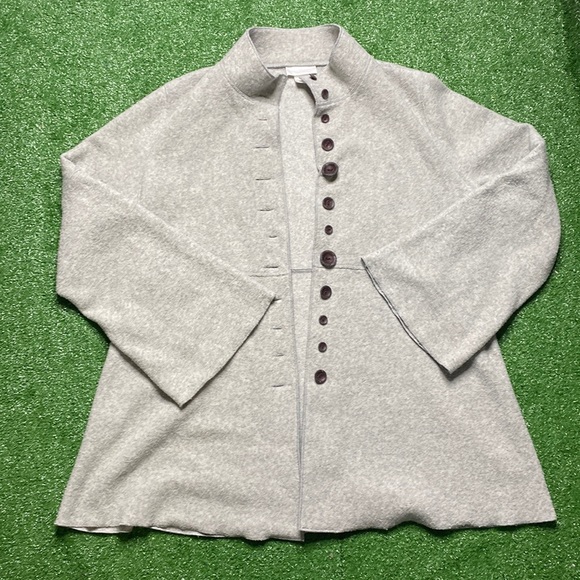 Soft Surroundings Grey Sweater Cardigan Mismatched Buttons Flared Sleeves L - Picture 1 of 5